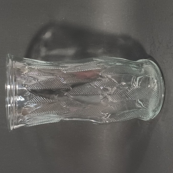 VTG Brody Co Flower Vase Textured Leaves Feathers 8017 C973 Clear Glass - Picture 4 of 8